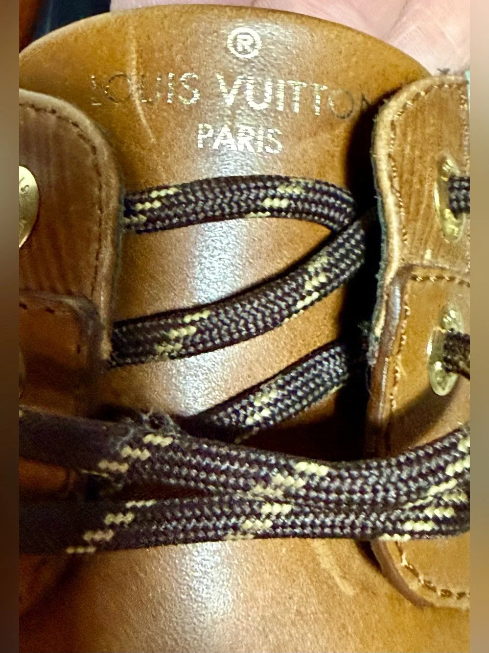 Louis Vuitton Summerland Line deck Shoes, Sz 7.5 (US Sz 8.5), NWOB, Authentic